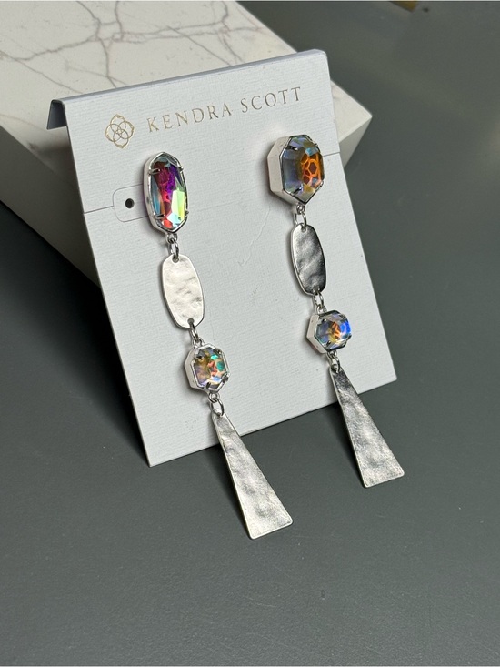 Kendra Scott Jewelry - Kendra Scott Silver Linear Earrings in Dichroic